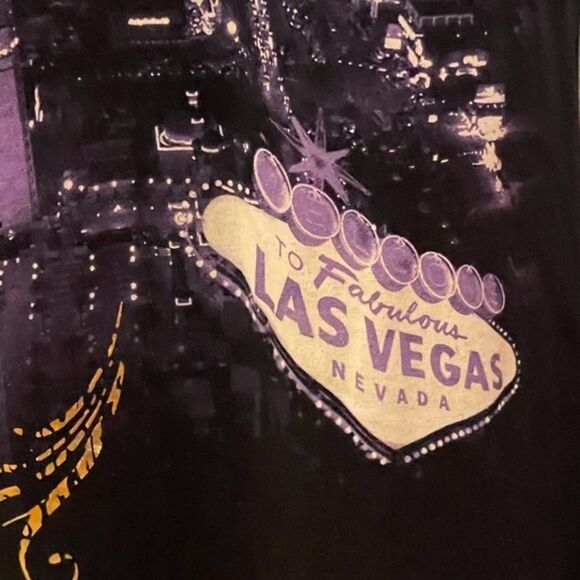 Nwt. Size medium CSI Las Vegas short sleeve t-shirt - Picture 7 of 15